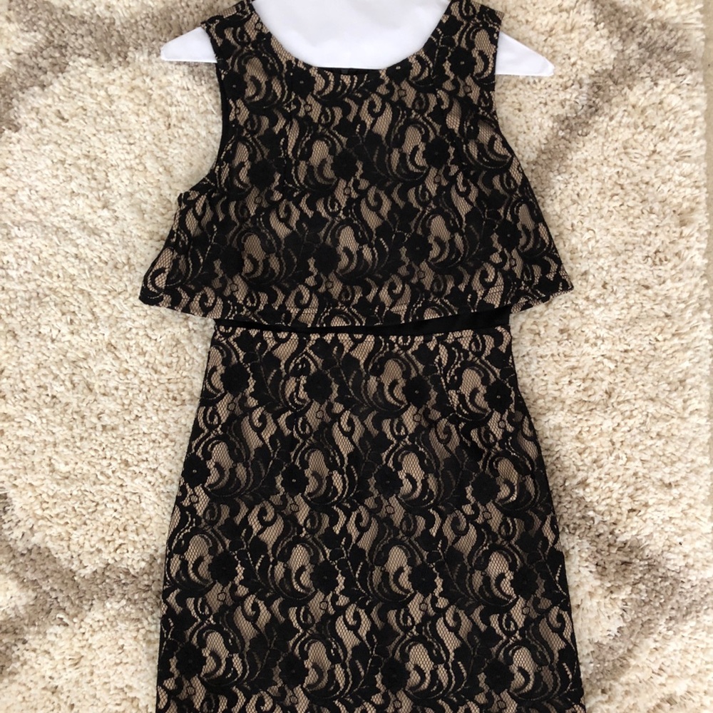 Forever 21 Tiered Floral Mini Dress
